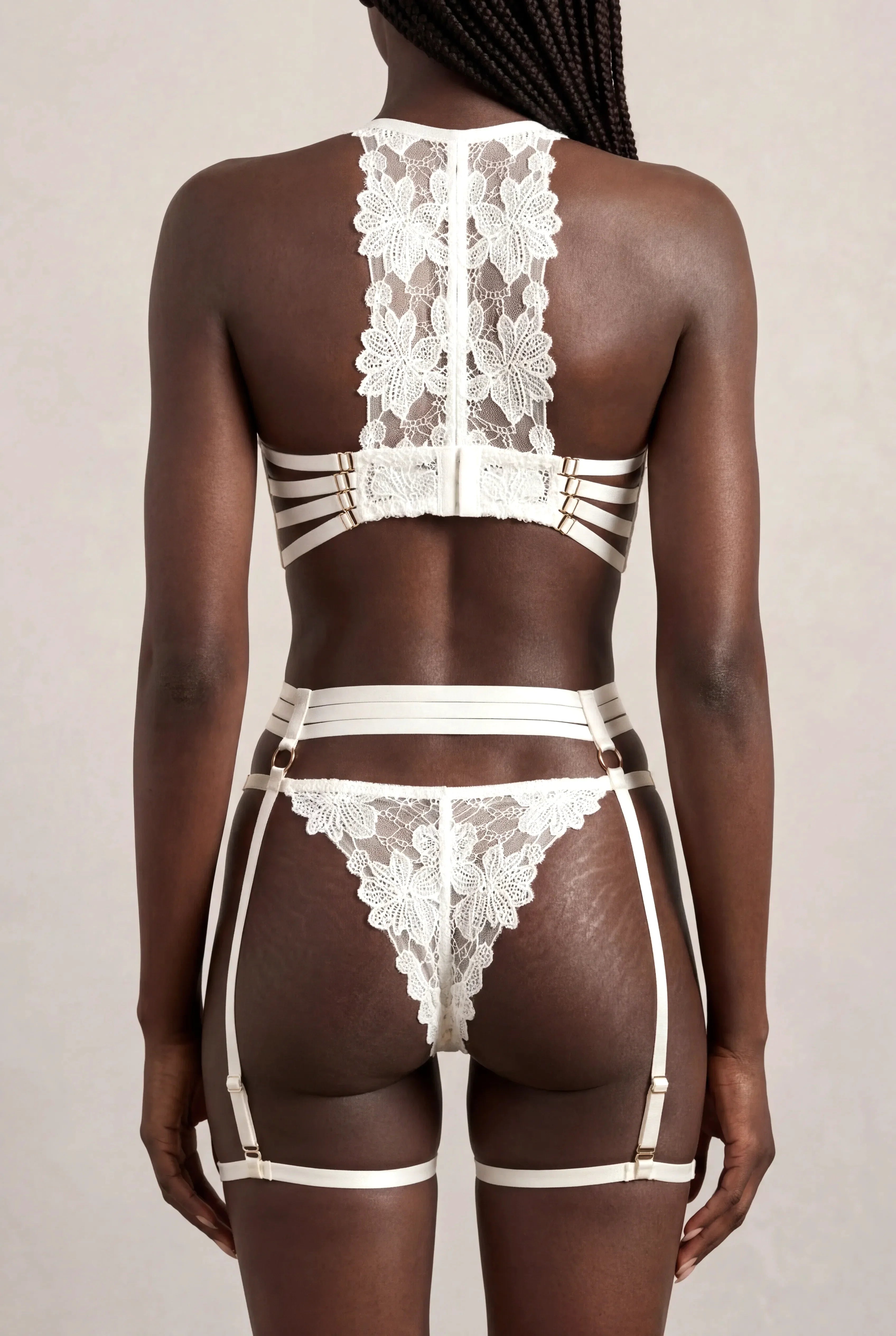 Ensemble Quatre Pi Ces Jolye Blanc - NAKED Underwear - Close-up produit face